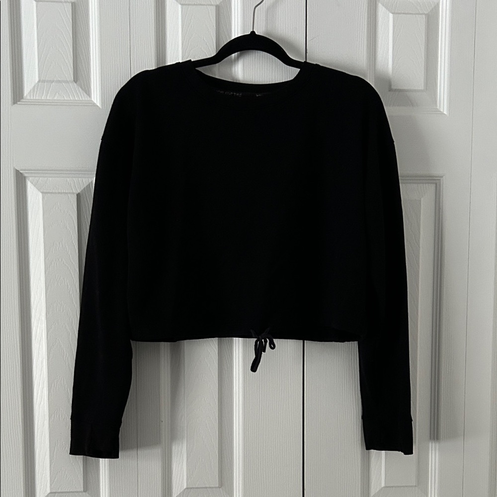 Crop Athletic Crewneck with Thumb Holes
